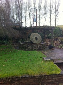 Hoarwithy cider press